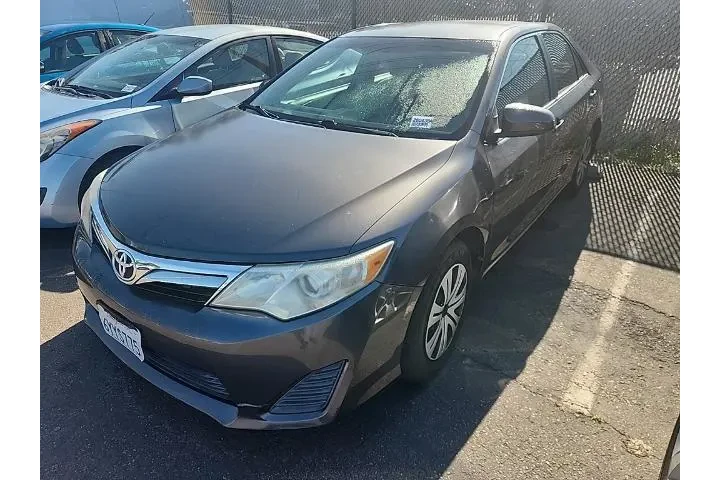 $10792 : Toyota Camry 2012 LE 4dr Sed image 3