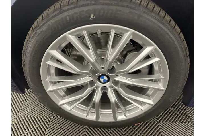 $35943 : BMW 3 Series 2023 AWD 330i x image 10