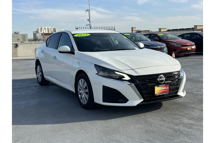 $20295 : Nissan Altima 2023 2.5 S 4dr image 10