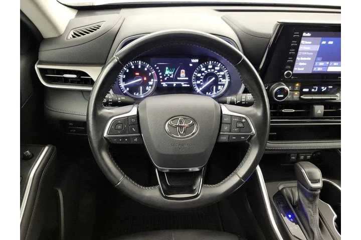 $32998 : Toyota Highlander 2021 AWD X image 10