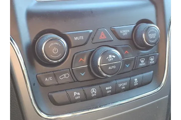 $19375 : Jeep Grand Cherokee 2021 4x4 image 7