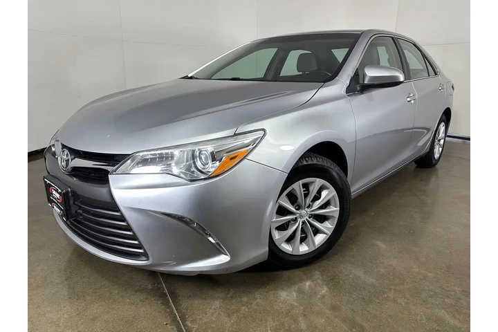 $17892 : 2015 Camry LE image 1