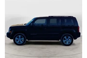 $9961 : Jeep Patriot 2017 4x4 Latitu thumbnail