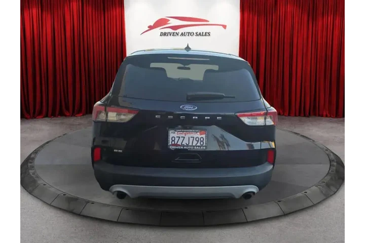 $15999 : 2021 Escape SE image 7