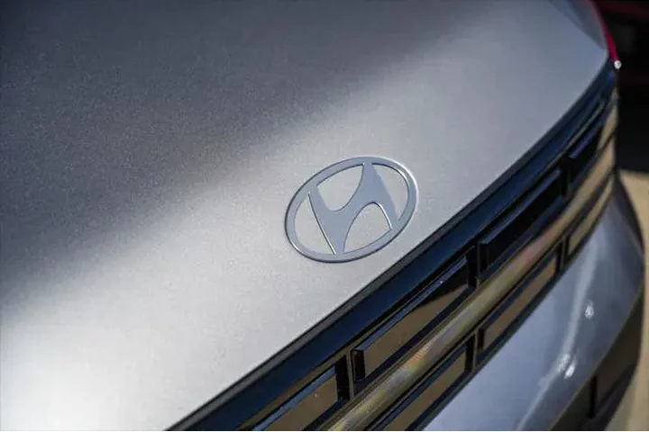 $33888 : Hyundai SANTA FE Hybrid 2024 image 3