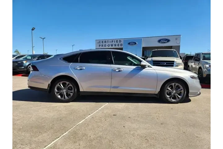 $24538 : Honda Accord 2023 EX 4dr Sed image 4