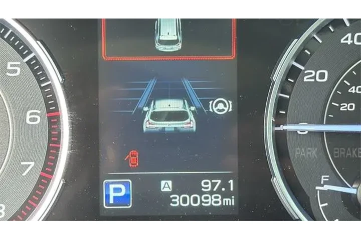 $31588 : Subaru Ascent 2022 AWD Limit image 9