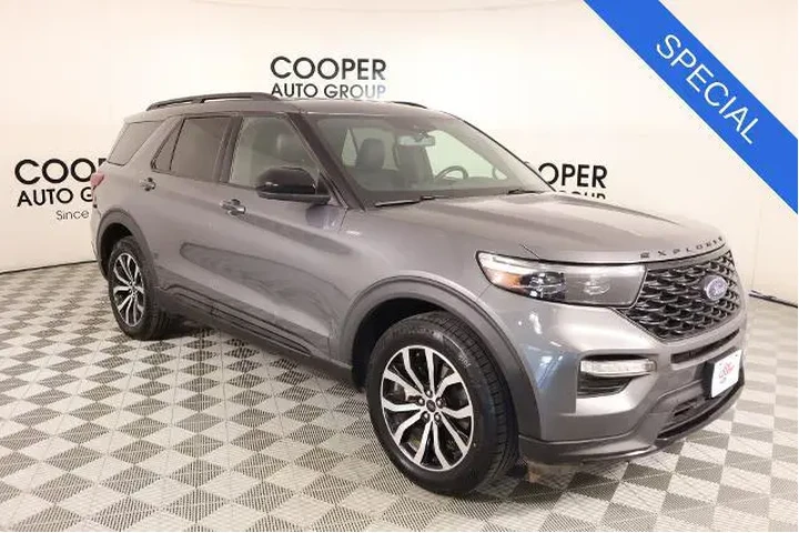 $25861 : Ford Explorer 2022 AWD ST-Li image 1