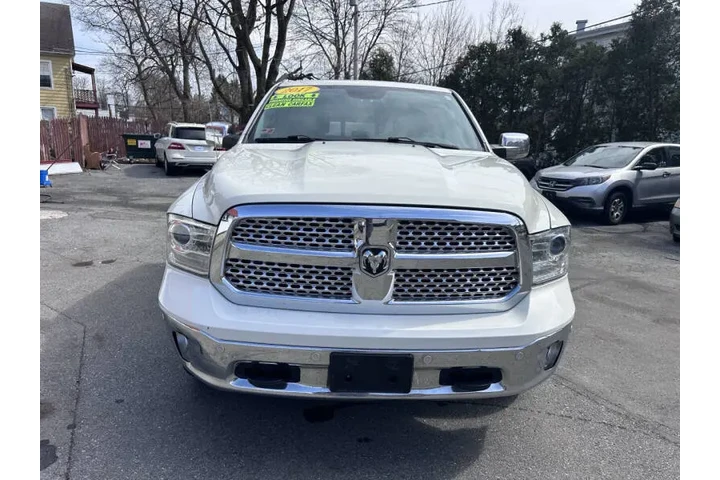 $16995 : 2017 RAM 1500 Laramie image 8