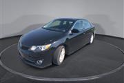 $9600 : PRE-OWNED 2014 TOYOTA CAMRY SE thumbnail