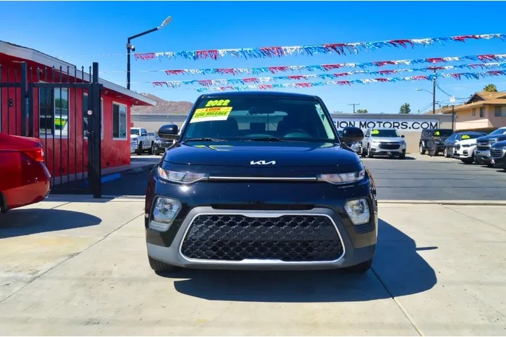 $15995 : 2022 Soul LX IVT image 8