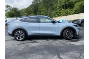 $29490 : Ford Mustang Mach-E 2024 AWD thumbnail