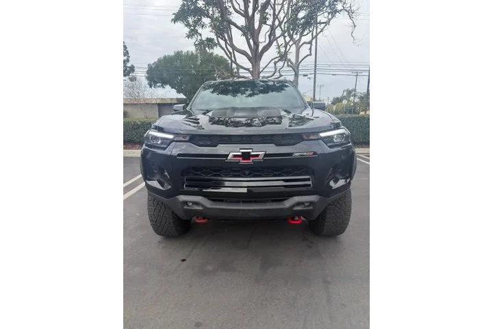 2024 Colorado ZR2 image 6