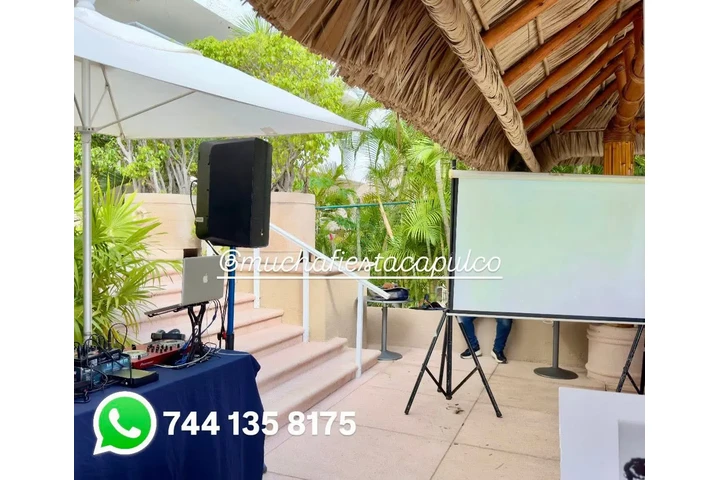 Karaoke en Acapulco image 1