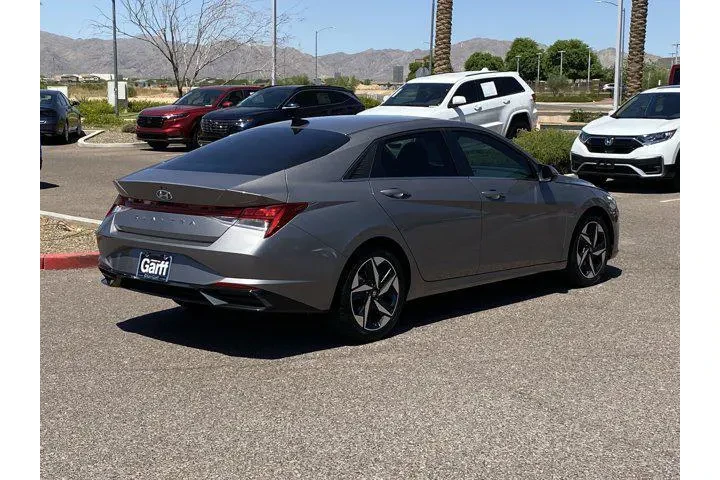 $16590 : Hyundai ELANTRA 2022 SEL 4dr image 3