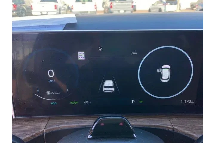 Hyundai SANTA FE Hybrid 2024 image 10