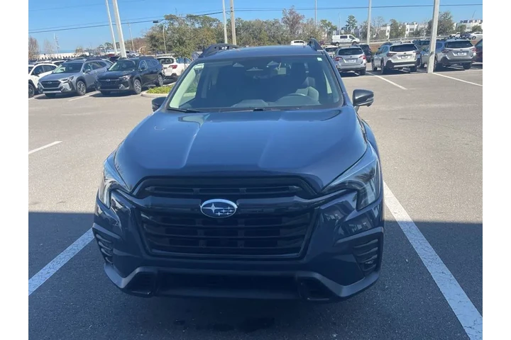 $31991 : Subaru Ascent 2023 AWD Onyx image 2