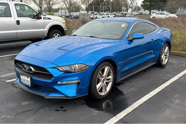 $23997 : Ford Mustang 2020 EcoBoost P image 1