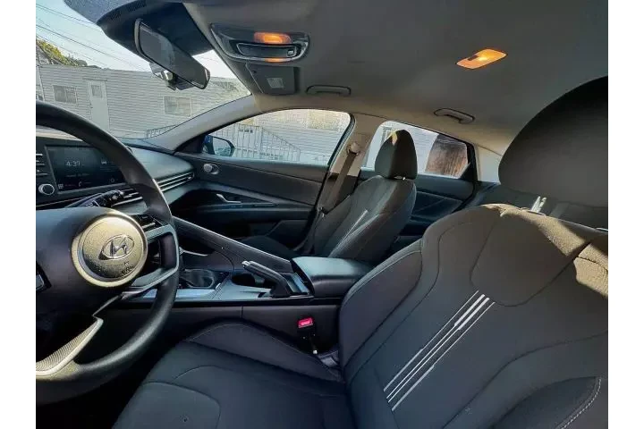 2021 HYUNDAI ELANTRA2021 HYUN image 6