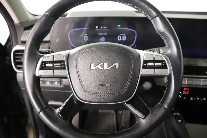 $37749 : Kia Telluride 2024 AWD EX 4d image 3