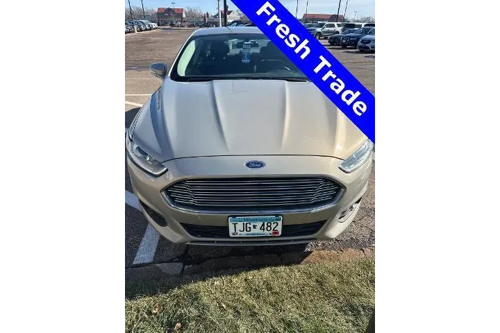 $7950 : Ford Fusion 2015 AWD SE 4dr image 2