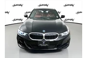 $32495 : BMW 3 Series 2023 AWD 330i x thumbnail