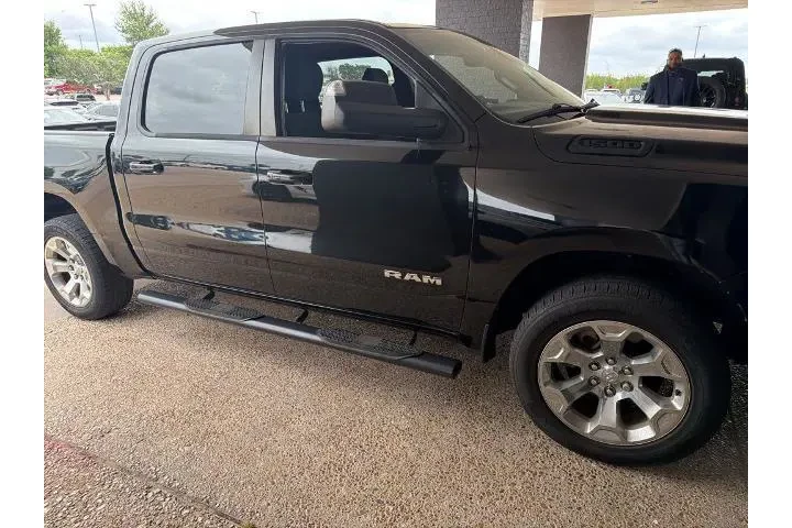 $24500 : Ram 1500 2019 4x4 Big Horn 4 image 4