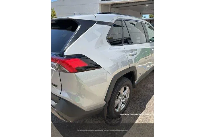 $32995 : Toyota RAV4 2025 XLE 4dr SUV image 7