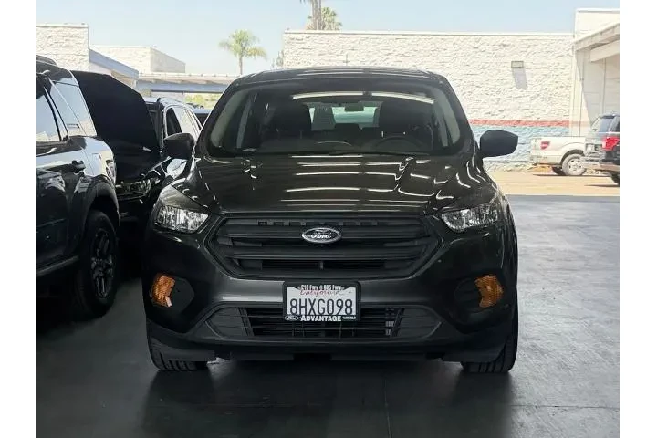 $13988 : Ford Escape 2019 S 4dr SUV image 2