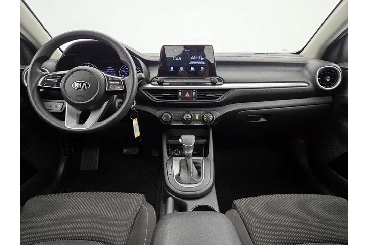 $15998 : Kia Forte 2021 LXS 4dr Sedan image 9