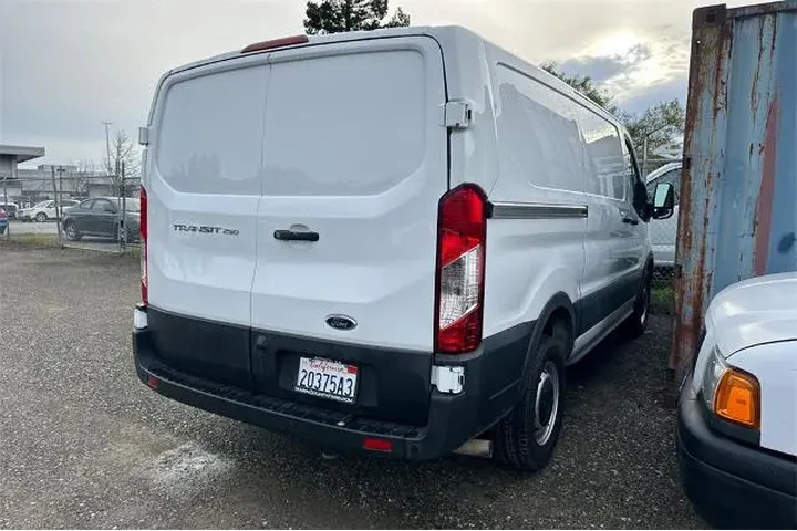 $30896 : Ford Transit 2020 250 3dr SW image 8