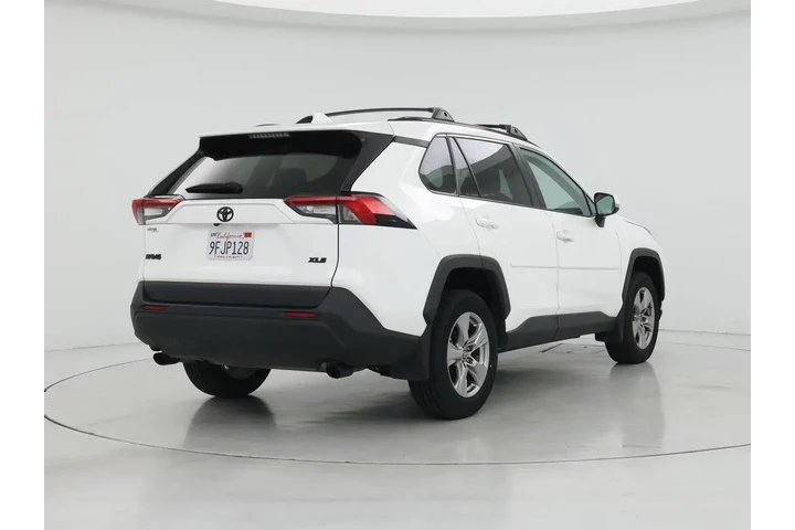 $27998 : Toyota RAV4 2023 XLE 4dr SUV image 8