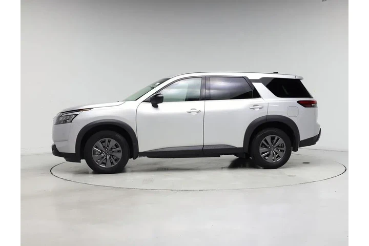 $26998 : Nissan Pathfinder 2024 S 4dr image 3