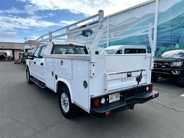 $34995 : 2019 Super Duty F-250 SRW Kin image 4