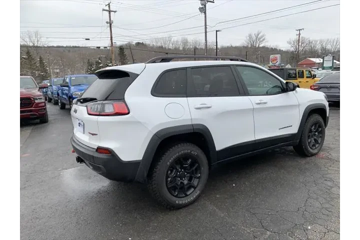 $27512 : Jeep Cherokee 2022 4x4 Trail image 5