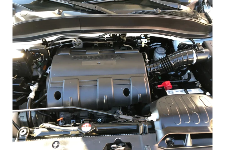 $15990 : 2013 Ridgeline RTL w/ Leather image 1