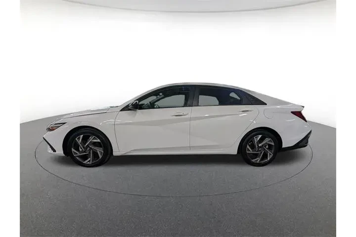 $19700 : Hyundai ELANTRA 2025 SEL Spo image 7