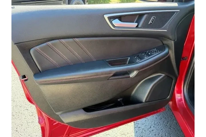 $29020 : Ford Edge 2024 AWD ST-Line 4 image 8