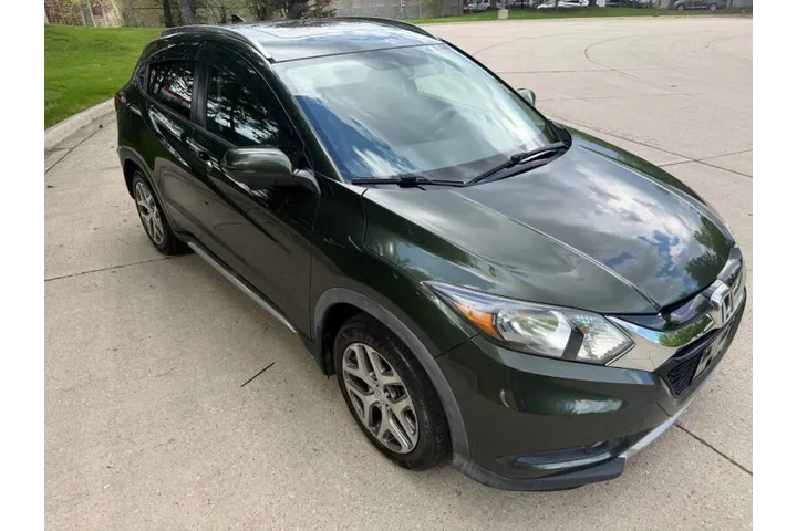 $15997 : 2016 HR-V EX-L w/Navi image 2
