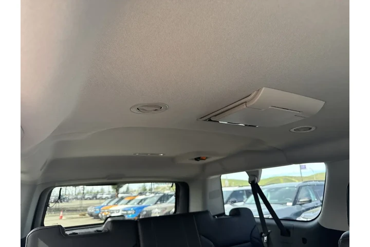 $22950 : Chevrolet Suburban 2018 4x4 image 8