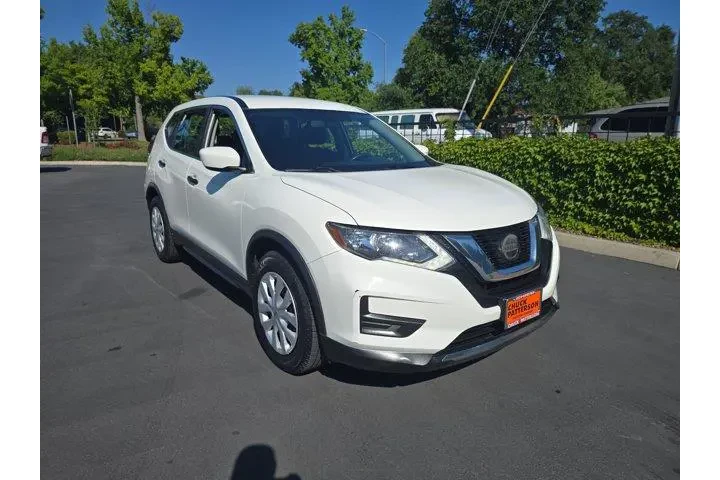 $13995 : Nissan Rogue 2018 S 4dr Cros image 1