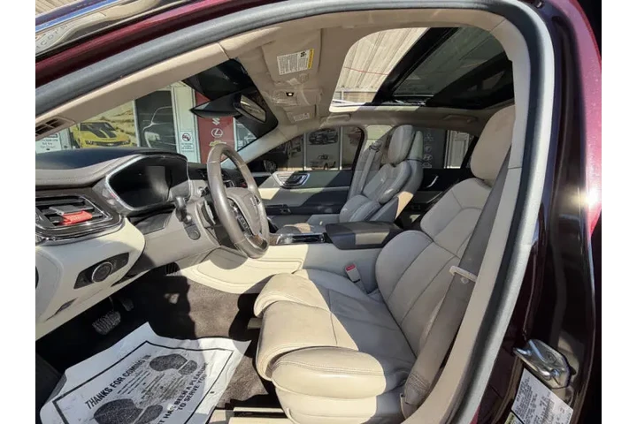 $17999 : 2017 Continental Reserve image 10