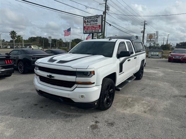 $15297 : 2018 Silverado 1500 Custom image 2