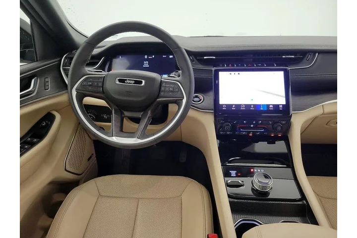 $37998 : Jeep Grand Cherokee 2024 4x4 image 10