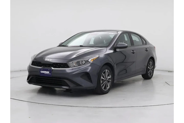 $17998 : Kia Forte 2022 LXS 4dr Sedan image 4