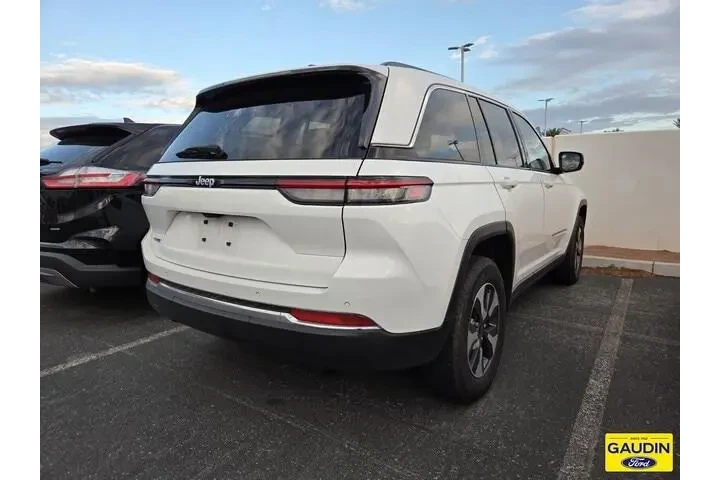 $29900 : Jeep Grand Cherokee 2024 4x4 image 2