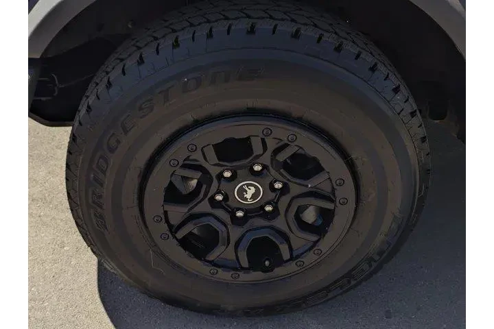 $35999 : Ford Bronco 2021 4x4 Base 4d image 7