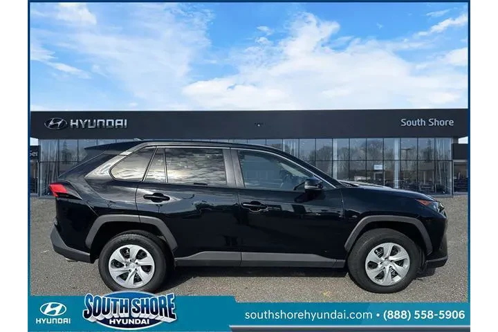 $26341 : Toyota RAV4 2022 AWD LE 4dr image 5