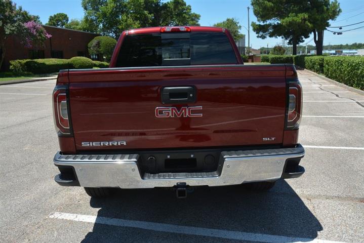 2017 GMC Sierra 1500 SLT image 8