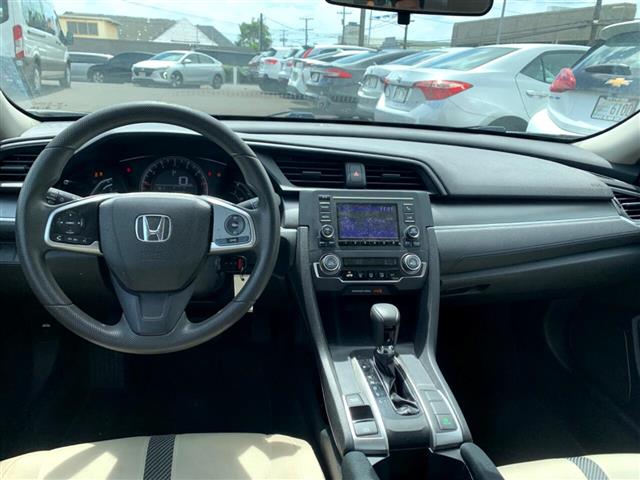 $19995 : 2016 Civic image 10